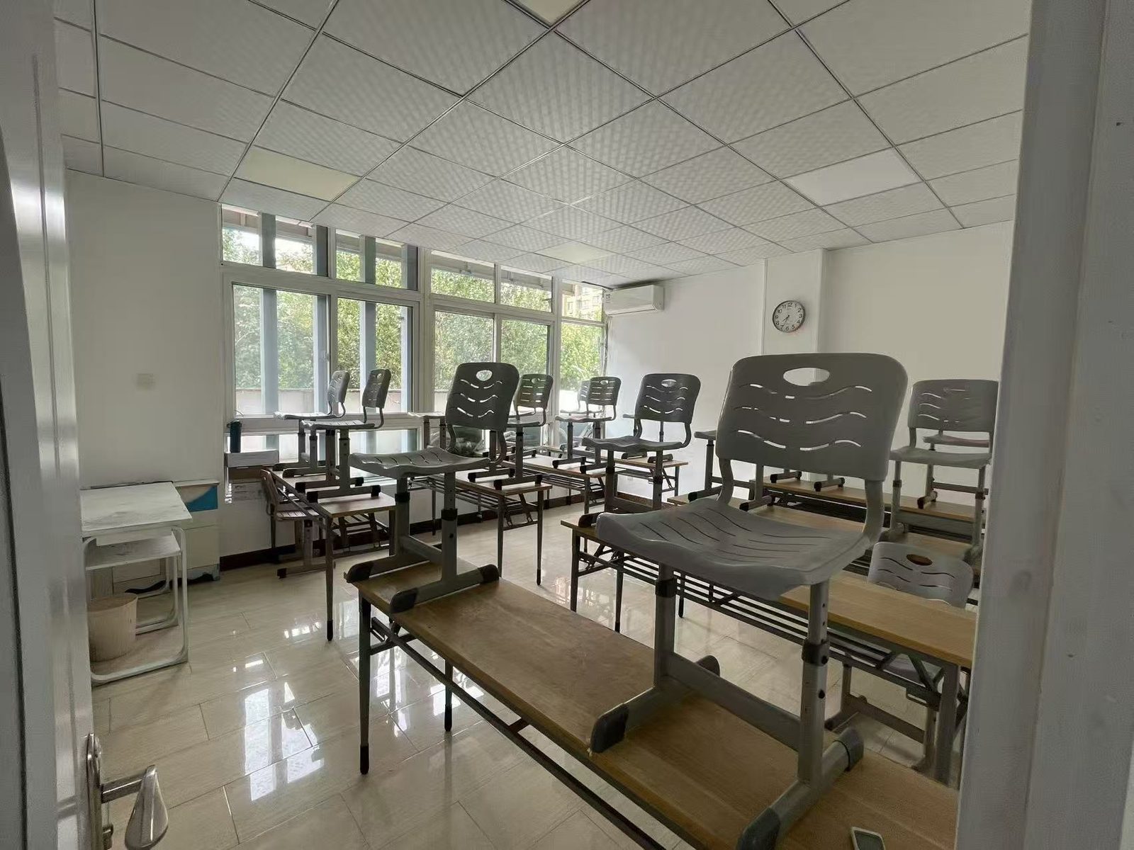 教室1 · 标准教学空间
